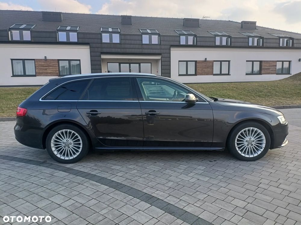 Audi A4 Avant 2.0 TDI - 8