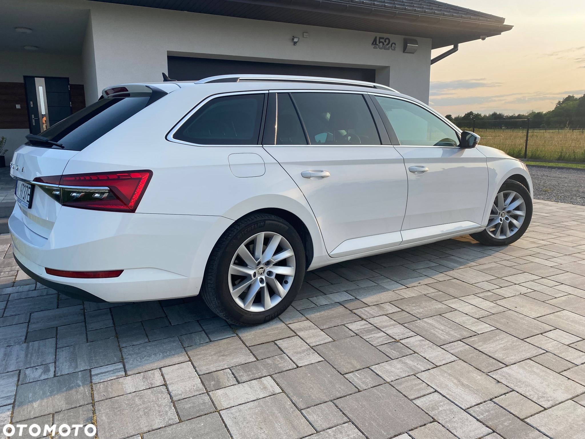 Skoda Superb 2.0 TDI SCR Ambition DSG - 5
