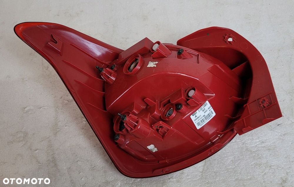 LAMPA PRAWA TYŁ HYUNDAI i10 II 2013-2019 - 6