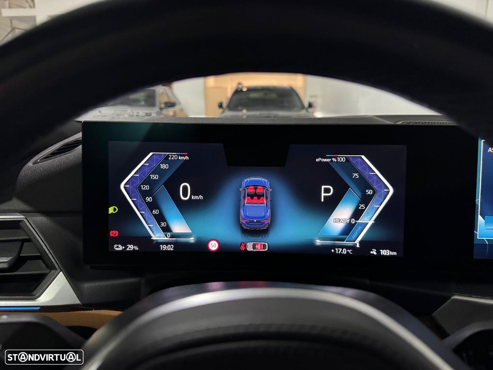 BMW i4 eDrive35 Pack Desportivo M Pro - 22