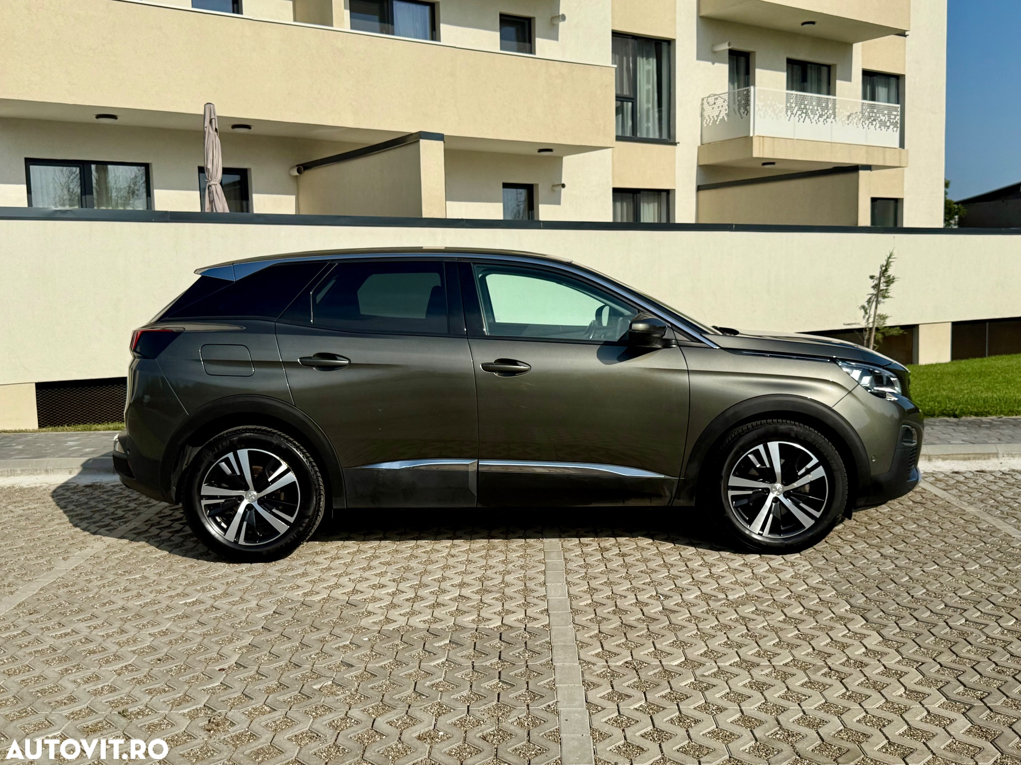 Peugeot 3008 - 12