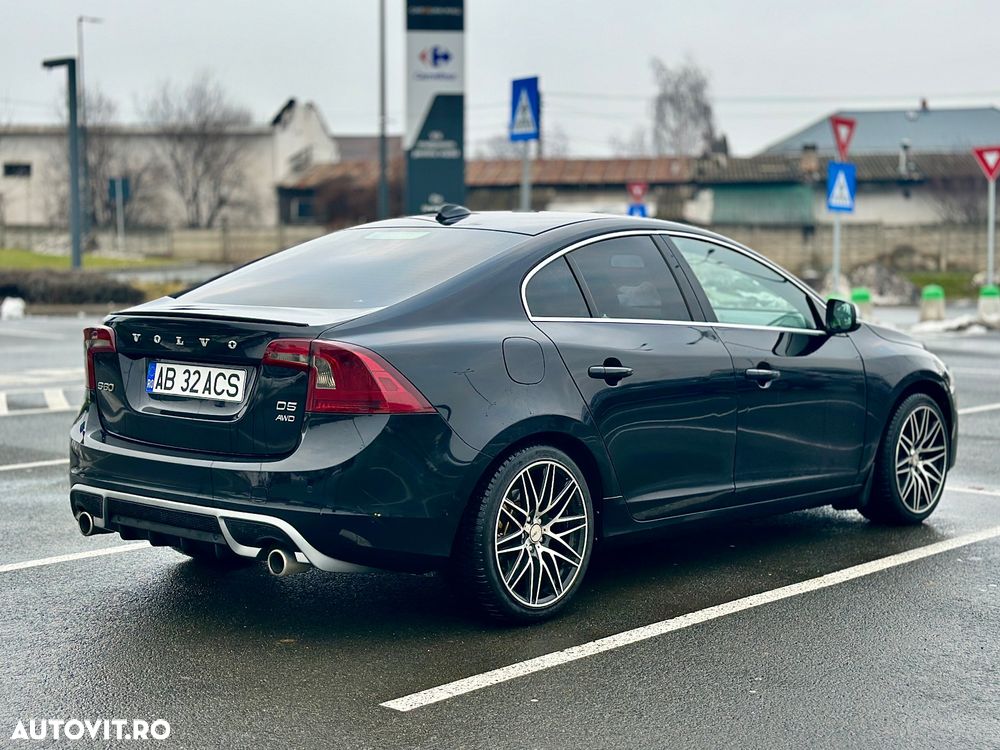 Volvo S60 D5 AWD Geartronic RDesign - 3