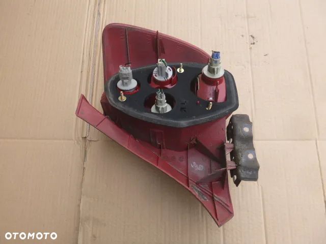 LAMPA LEWY TYŁ LEWA TYLNA HONDA CIVIC VII 3D HB - 9