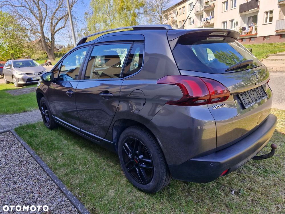 Peugeot 2008 e-HDi FAP 115 STOP & START Allure - 4