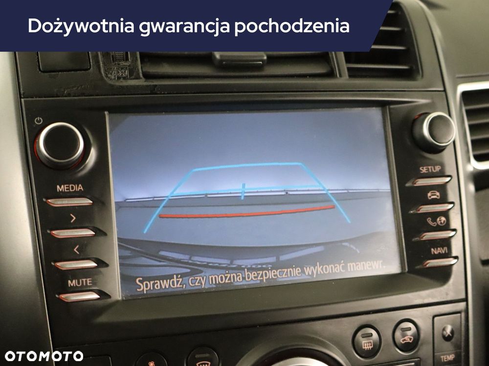 Toyota Verso - 21