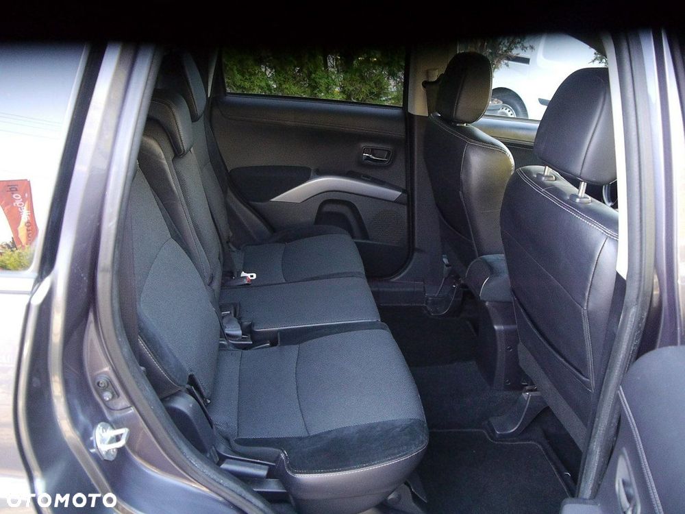 Mitsubishi Outlander 2.0 2WD Edition - 25