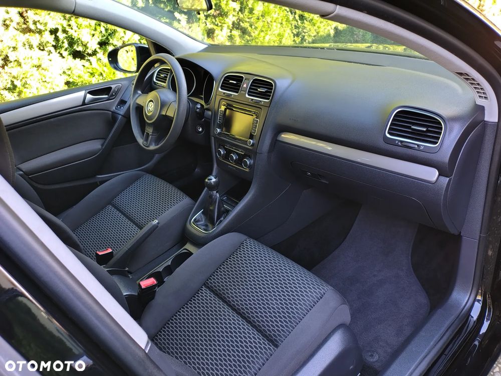 Volkswagen Golf - 9