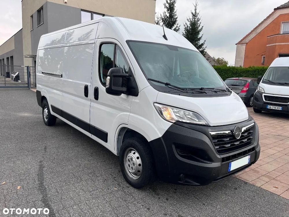 Opel Movano