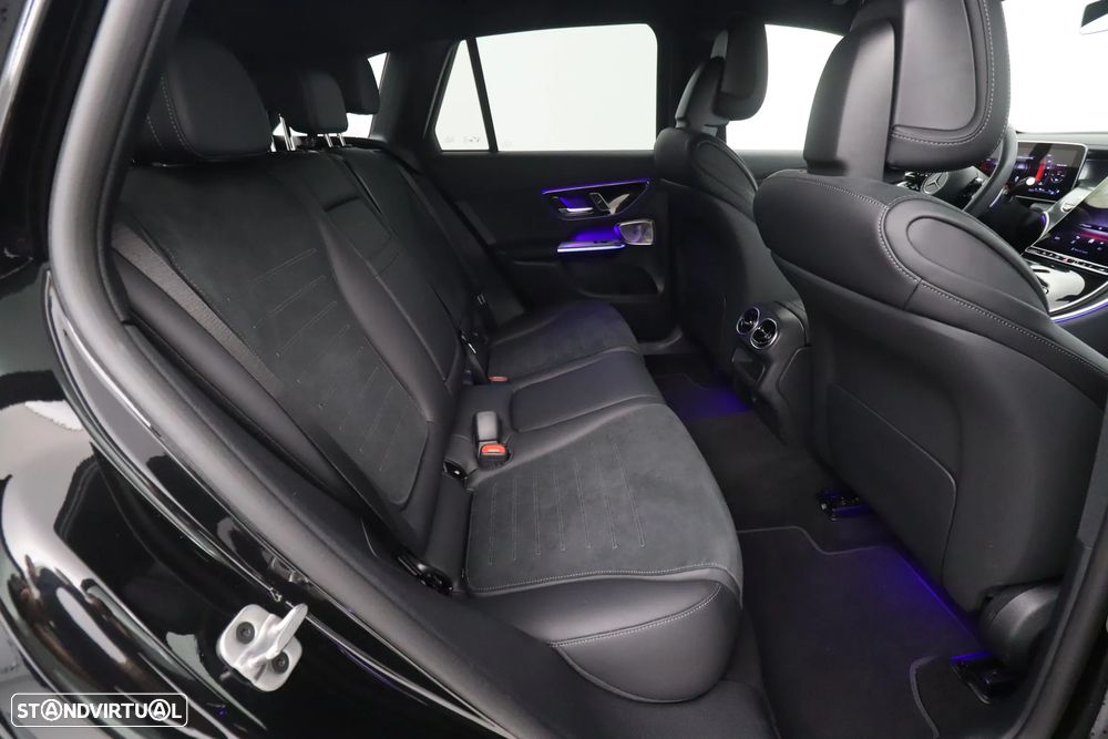 Mercedes-Benz GLC 300 e 4Matic 9G-TRONIC Edition AMG Line - 32