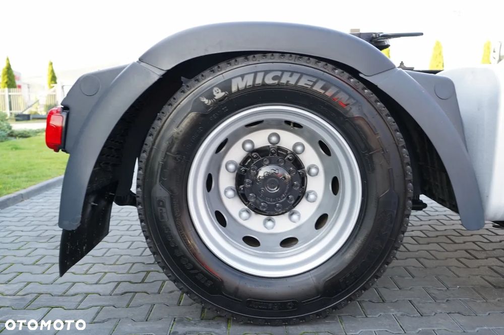 MAN TGX 18.500 / MEGA /  LOW DECK /  XLX / RETARDER / NAVI / PO KONTRAKCIE SERWISOWYM / SPROWADZONY - 21