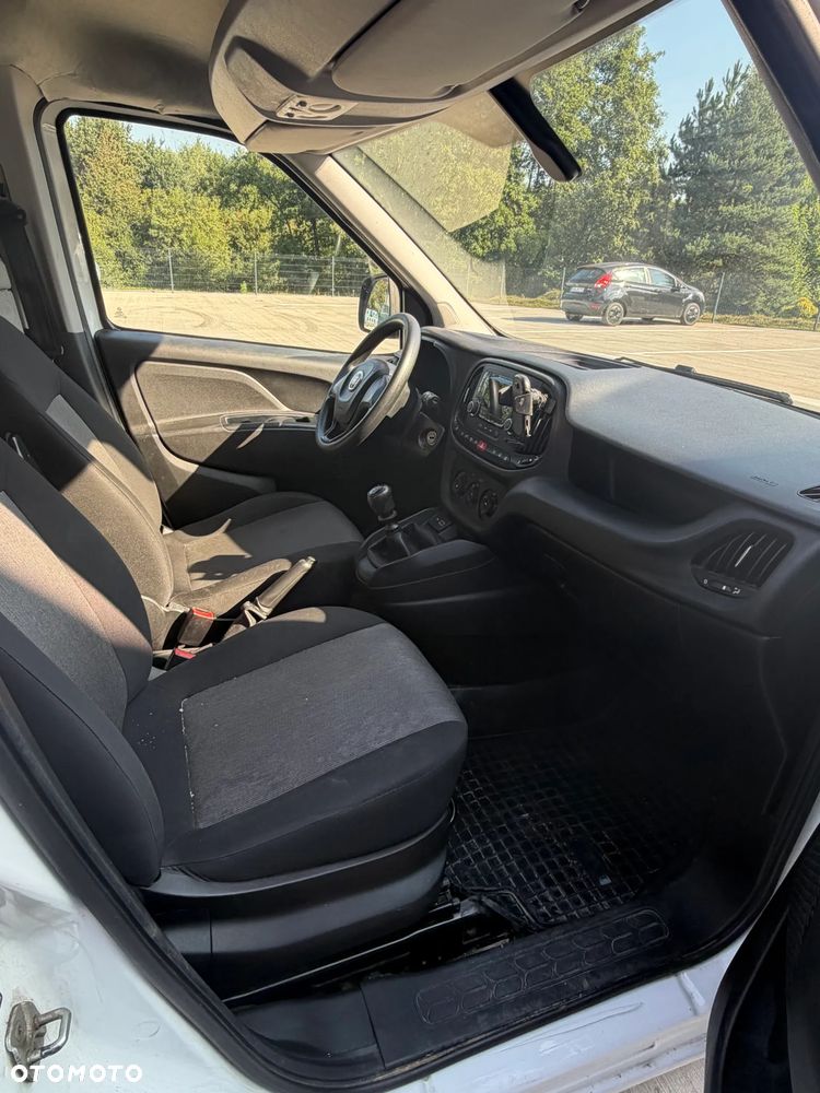 Fiat DOBLO - 8