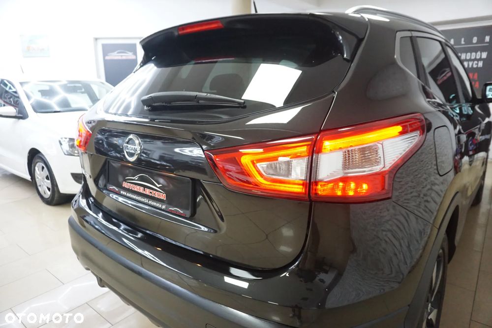 Nissan Qashqai 1.2 DIG-T Xtronic TEKNA - 20