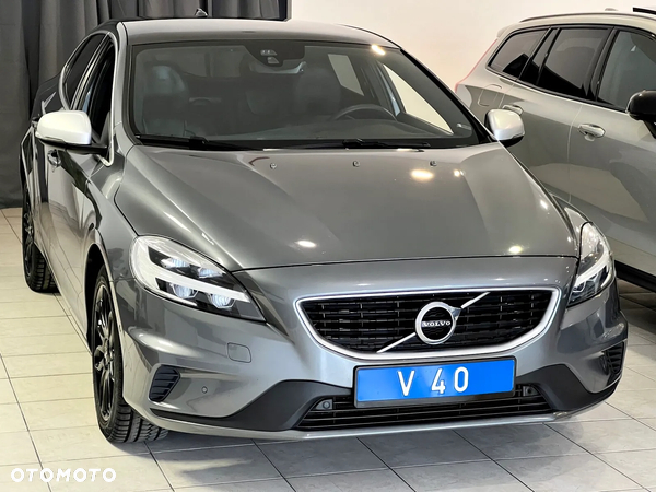 Volvo V40 D4 Drive-E R-Design Momentum