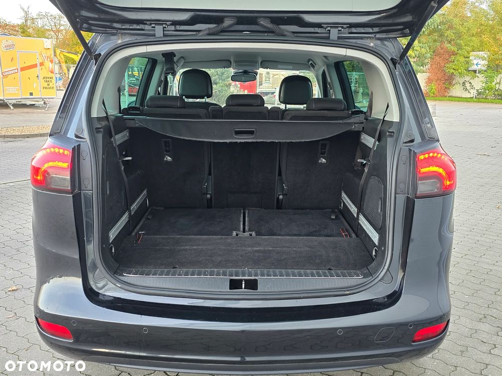 Opel Zafira 2.0 CDTI Cosmo - 21