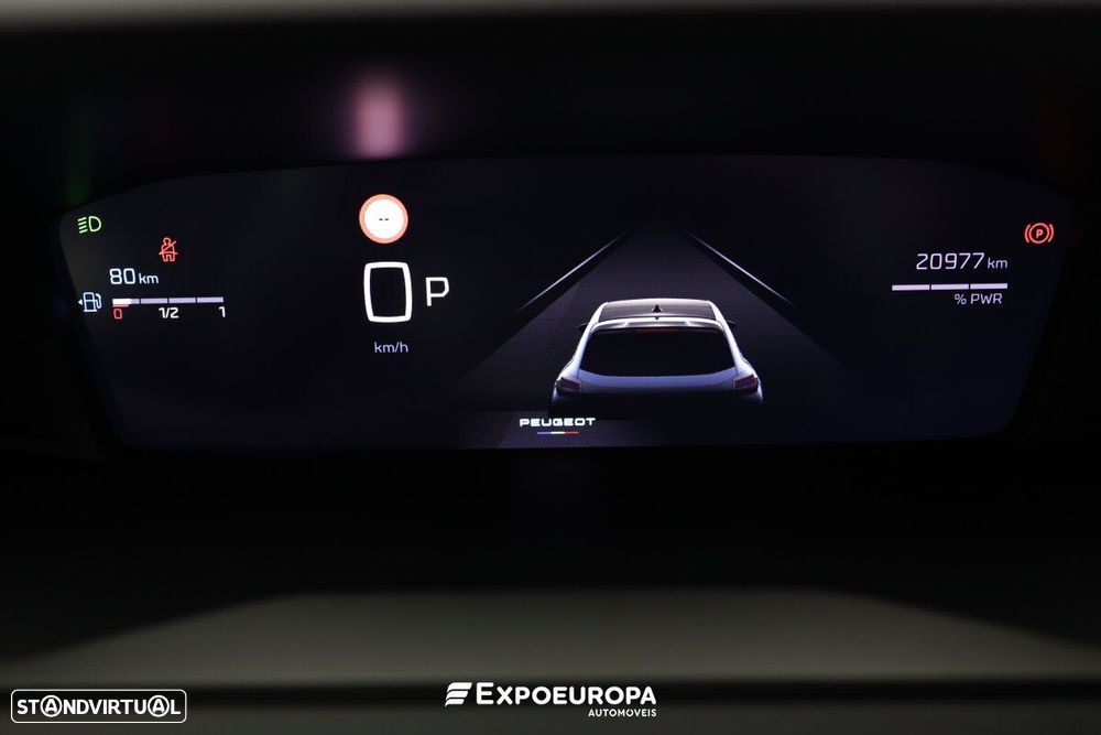 Peugeot 208 1.2 Hybrid Allure e-DCS6 - 11