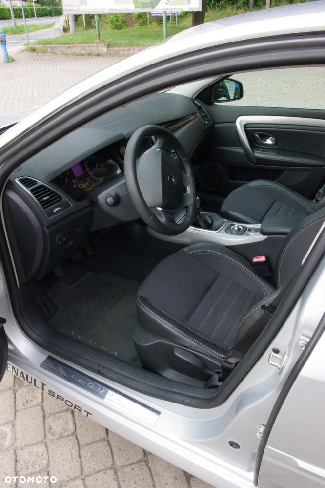 Renault Laguna 2.0 DCi FAP Dynamique - 9