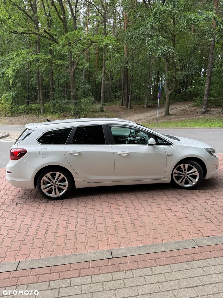 Opel Astra 1.4 T Sport - 10