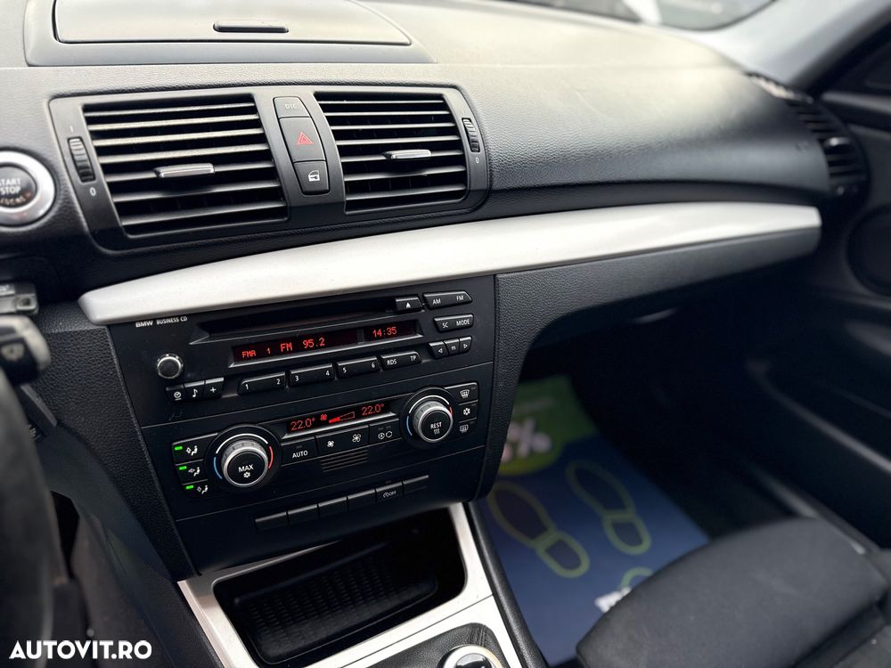 BMW Seria 1 116d DPF Edition Sport - 30