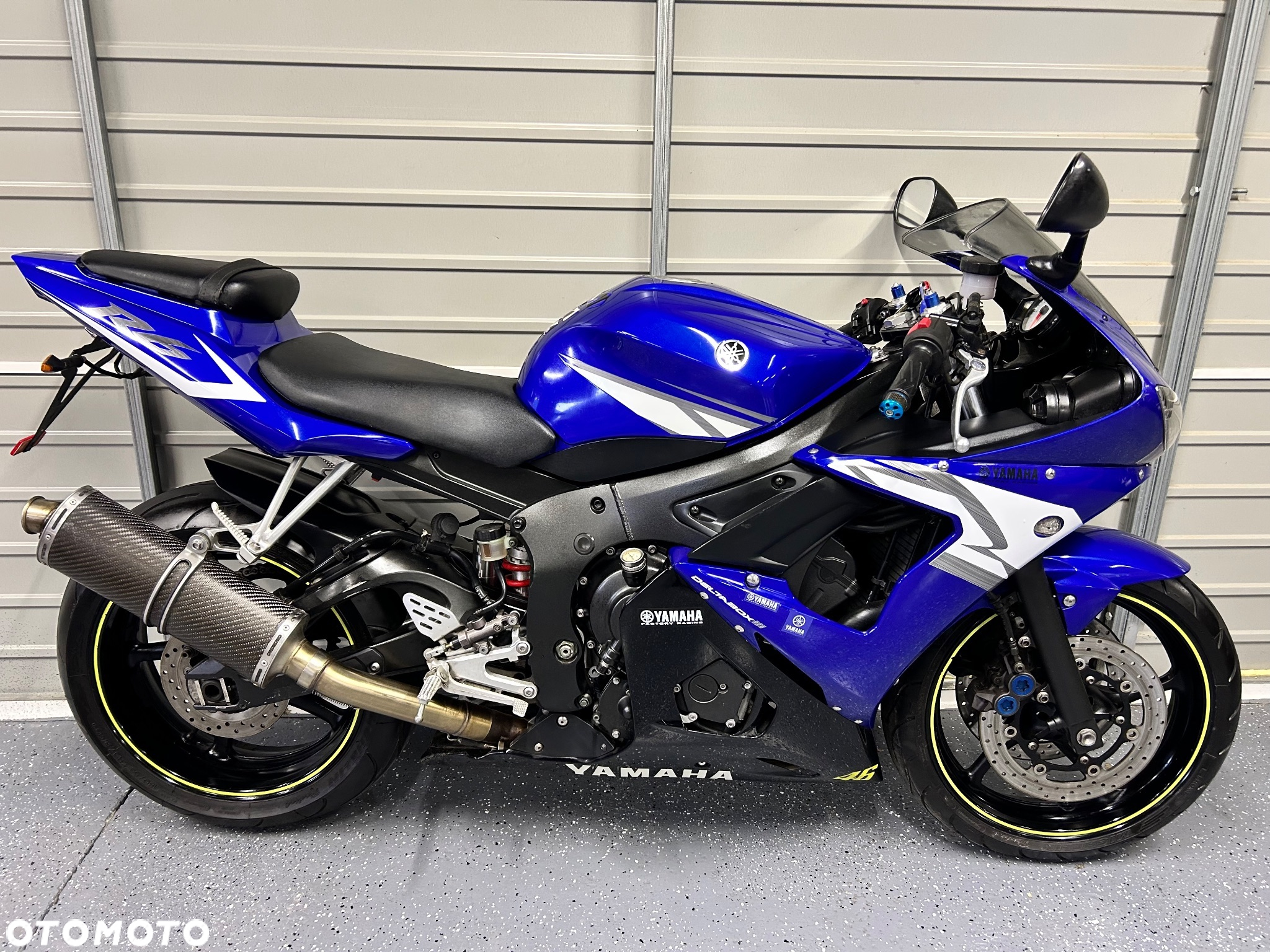 Yamaha R6 - 3