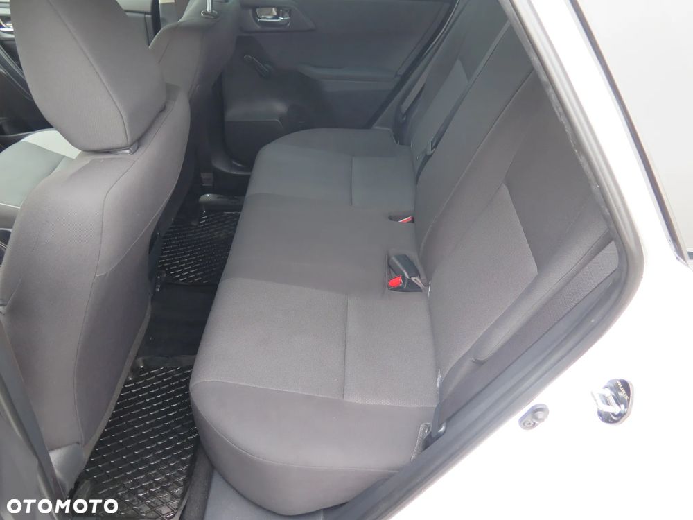 Toyota Auris 1.6 Active - 24