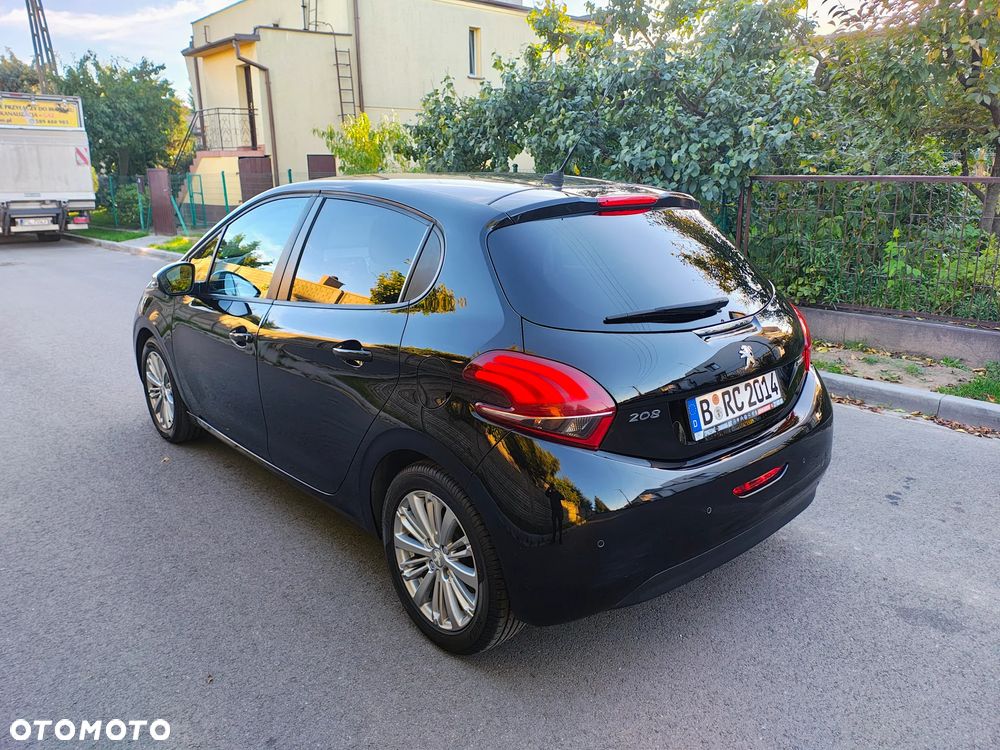 Peugeot 208 1.2 PureTech Style - 8