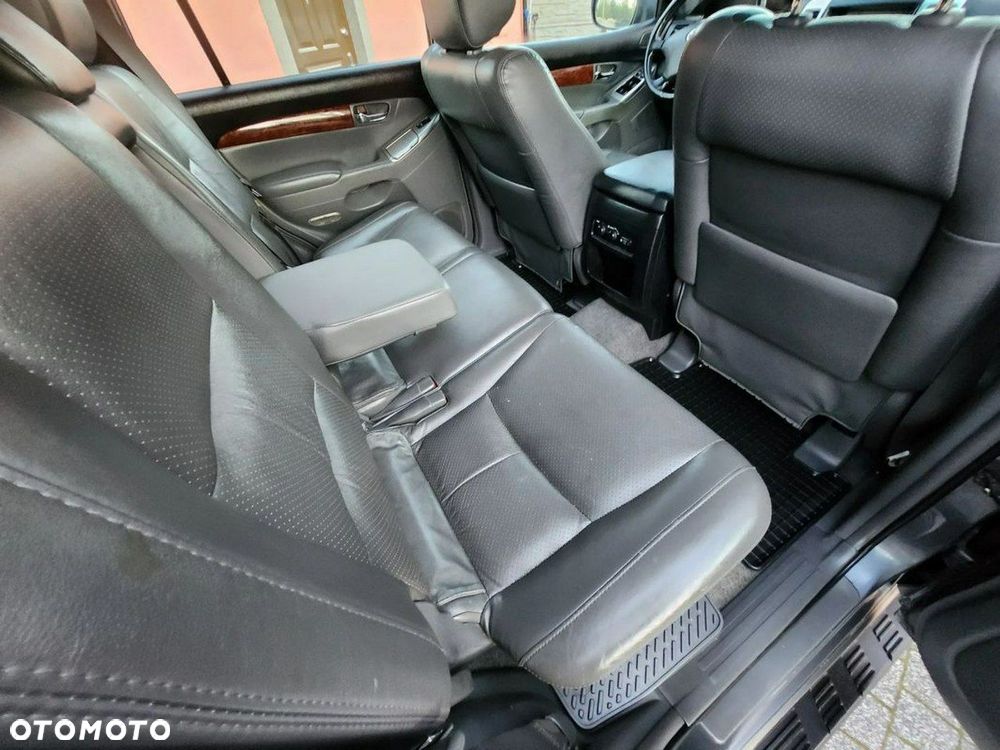 Toyota Land Cruiser - 9