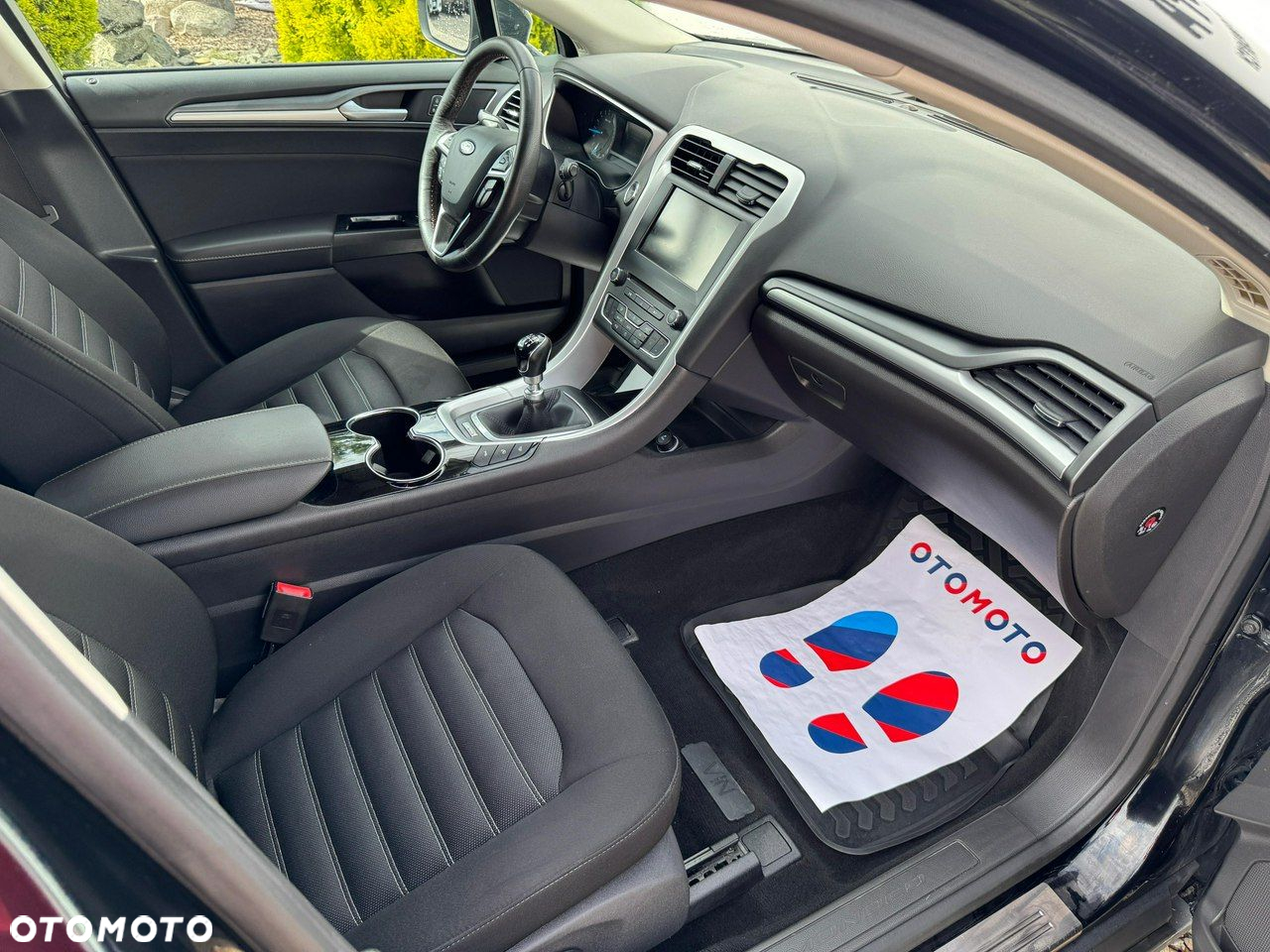 Ford Mondeo - 17