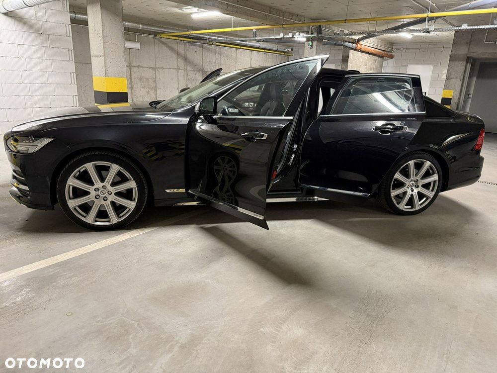 Volvo S90 D5 AWD Inscription - 32