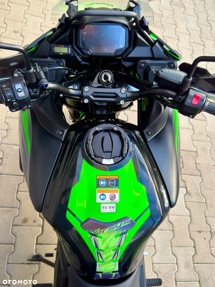 Kawasaki Versys 650 - 17