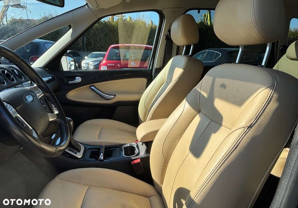 Ford S-Max - 6