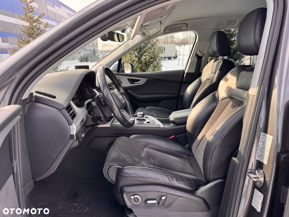 Audi Q7 - 19