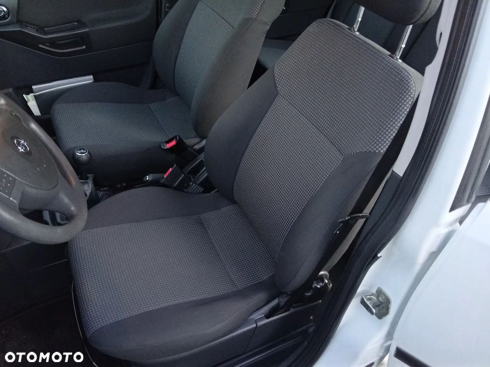 Opel Meriva - 13