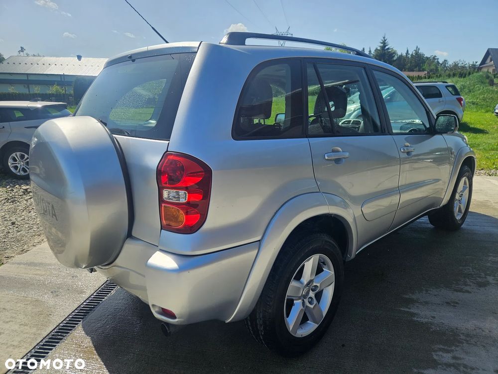 Toyota RAV4 D-4D 4x4 Executive - 6
