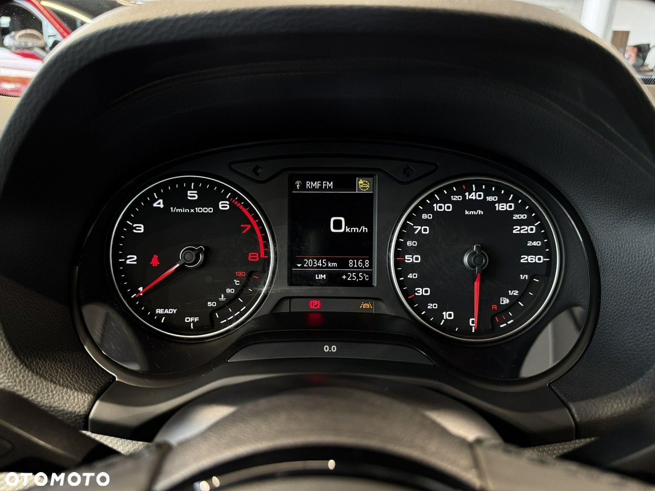 Audi Q2 - 25