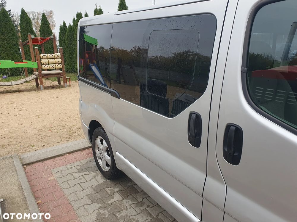 Opel Vivaro 2008 photo 5