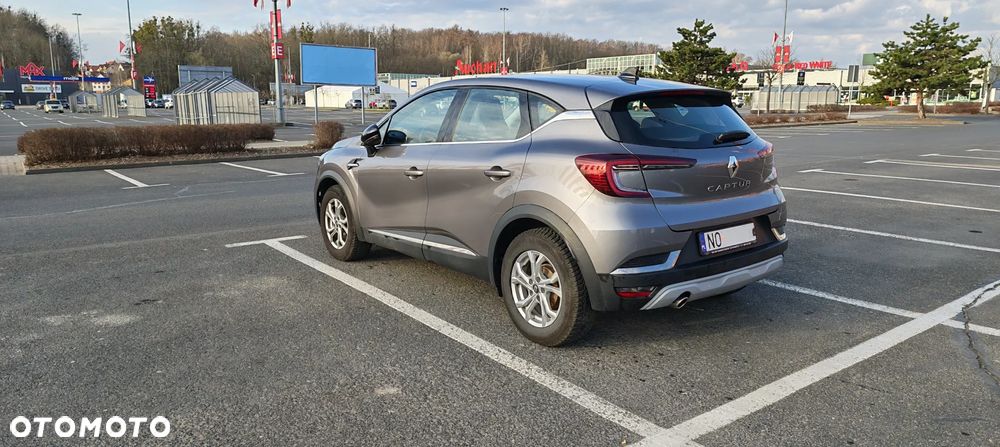 Renault Captur TCe Mild Hybrid 140 TECHNO - 4