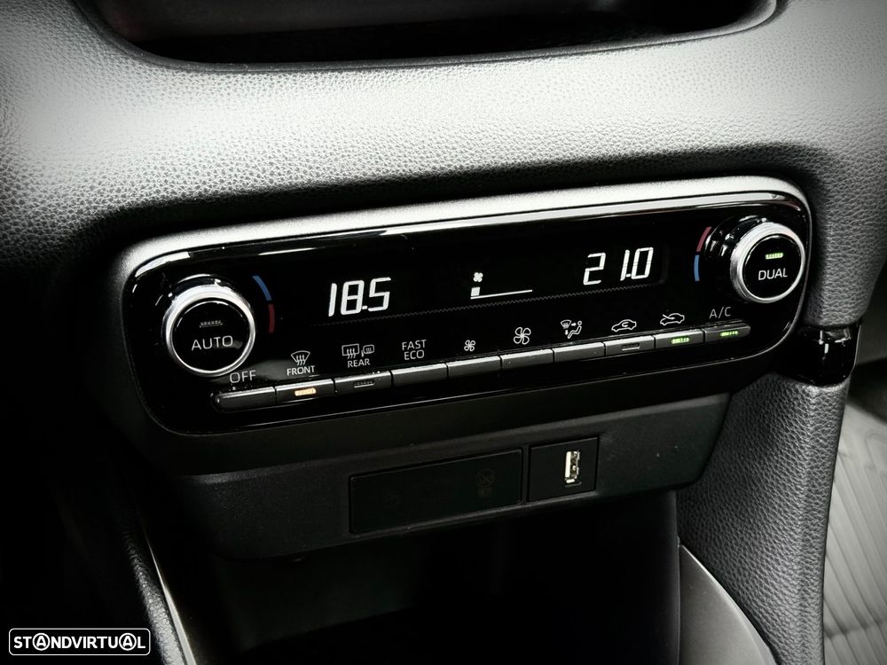 Mazda 2 1.5 L Hybrid VVT-i Exclusive-Line - 17