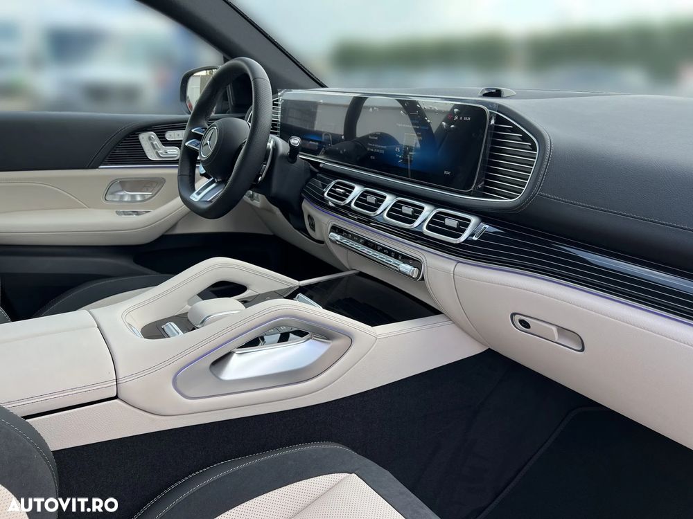 Mercedes-Benz GLE Coupe AMG 53 PHEV - 13