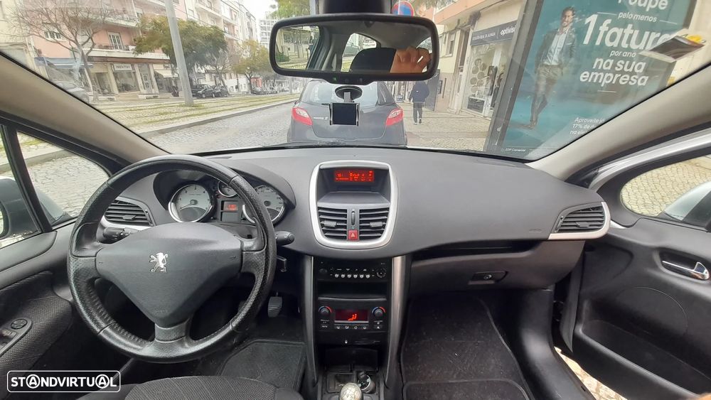Peugeot 207 1.6 HDi Sport - 9