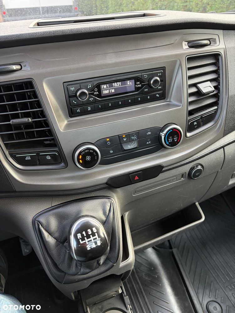 Ford Transit - 7