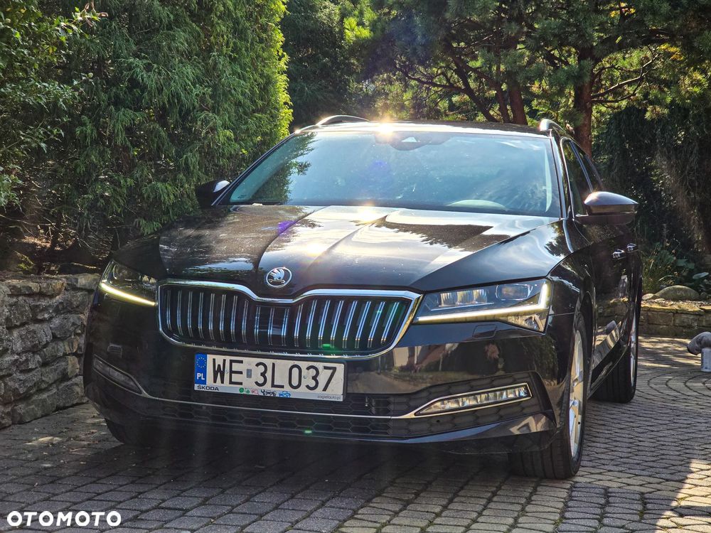 Skoda Superb 2.0 TDI SCR 4x4 Style DSG - 3