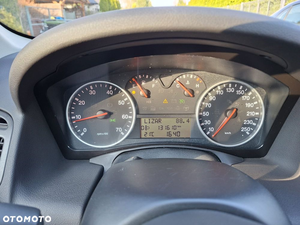 Fiat Croma 1.9 JTD Emotion - 10