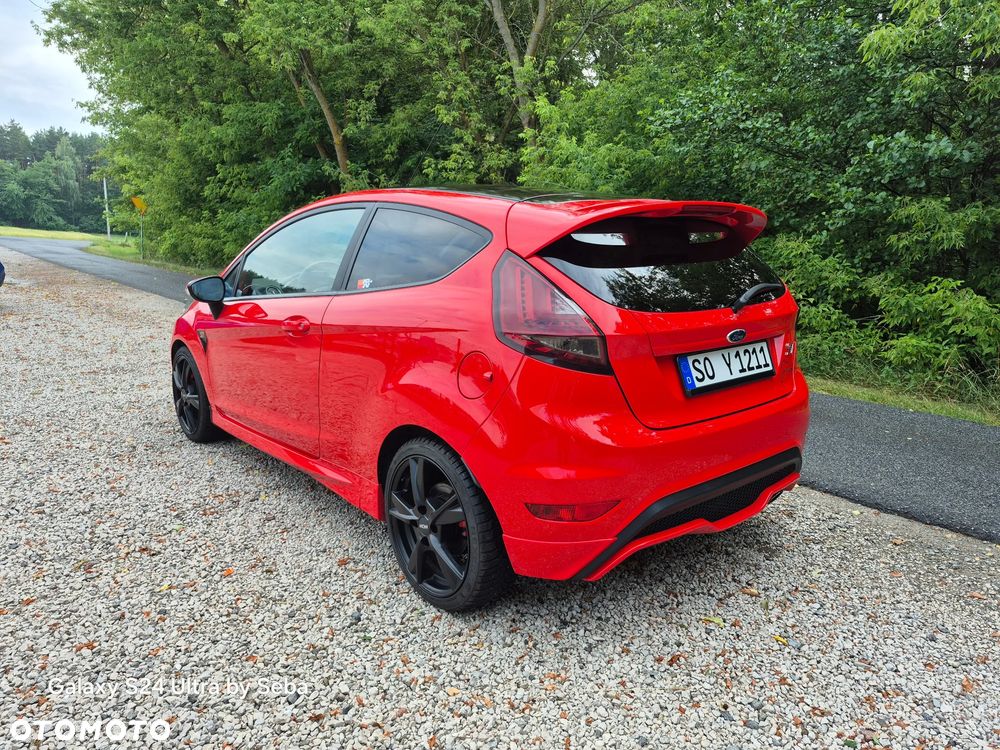 Ford Fiesta 1.6 EcoBoost mit Leder-Sport-Paket ST - 8