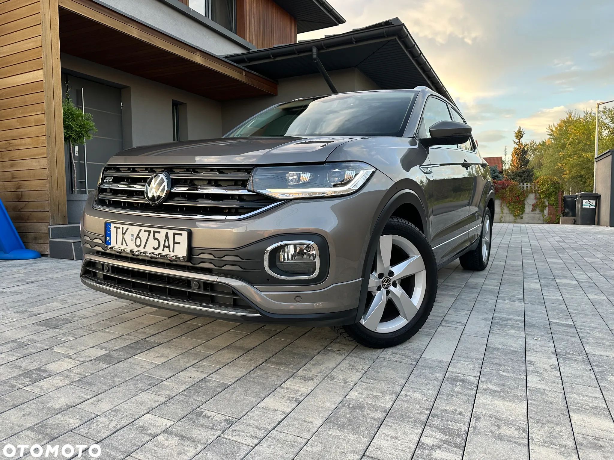 Volkswagen T-Cross - 1