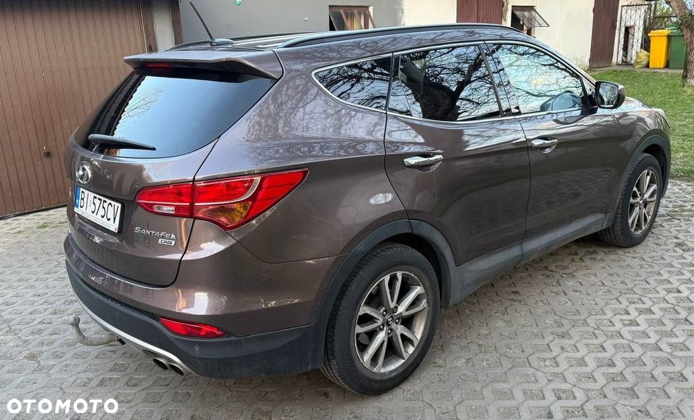 Hyundai Santa Fe - 2