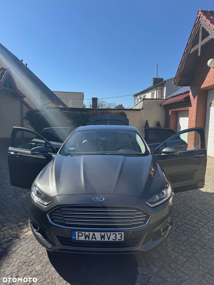 Ford Mondeo 2.0 EcoBoost Titanium - 1