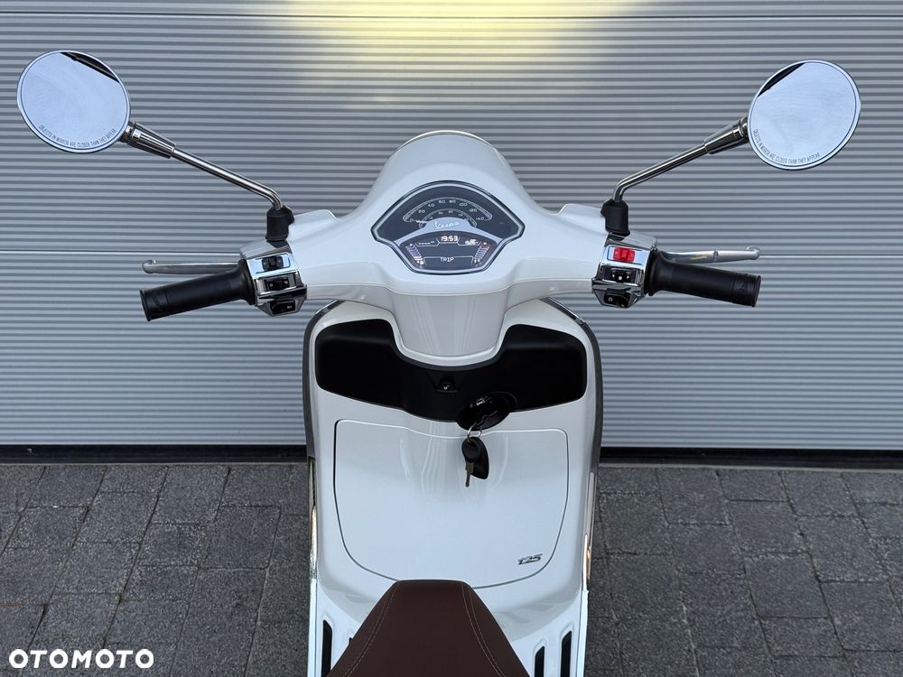 Vespa Primavera - 22