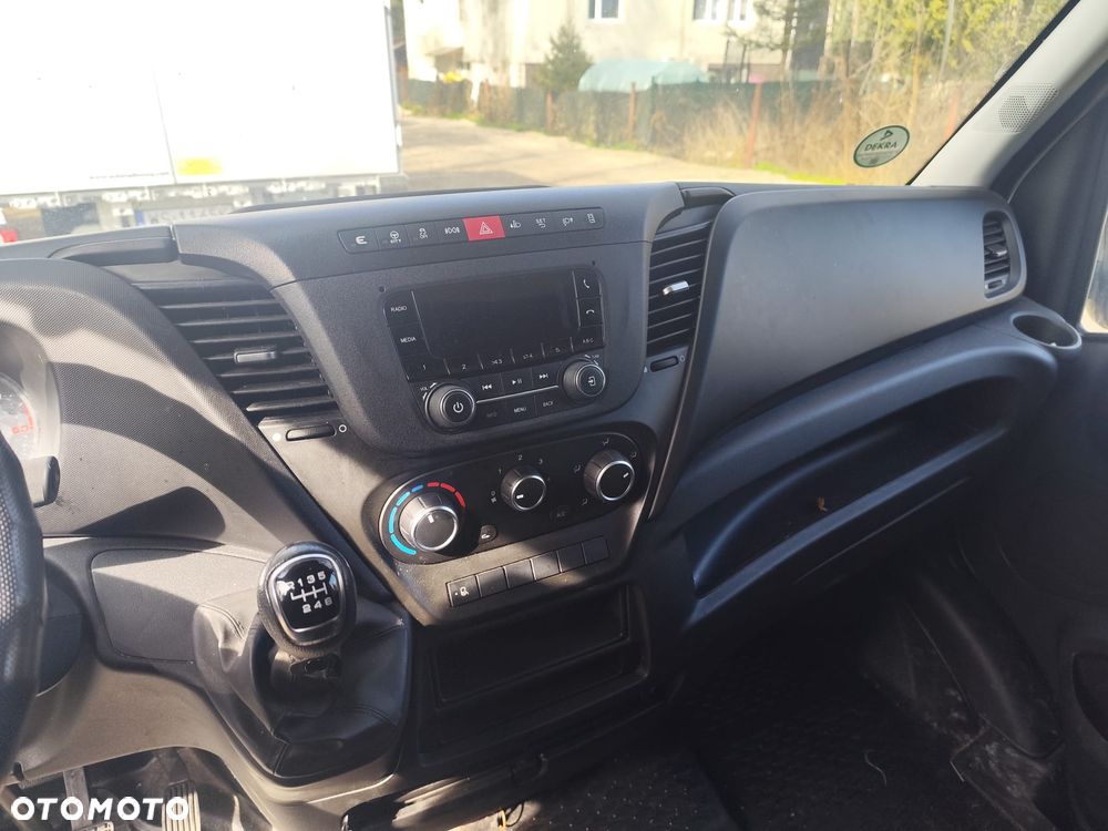 Iveco Daily - 16