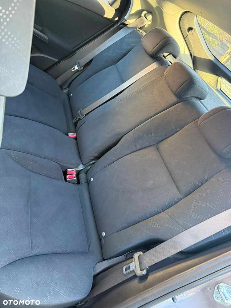 Honda Civic 1.4 i-VTEC Comfort - 19