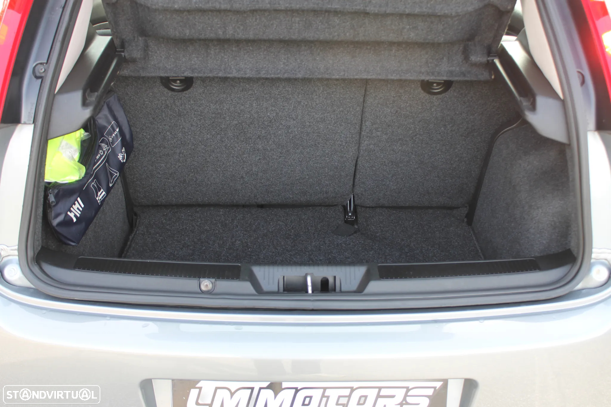 Fiat Grande Punto - 25